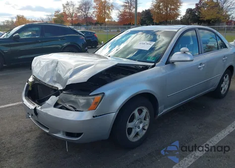 2006 Hyundai Sonata Gls from USA, damaged, VIN KMHEU46C86A118721